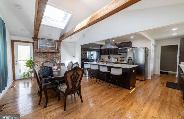 10519 EDGEFIELD DRIVE photos photos
