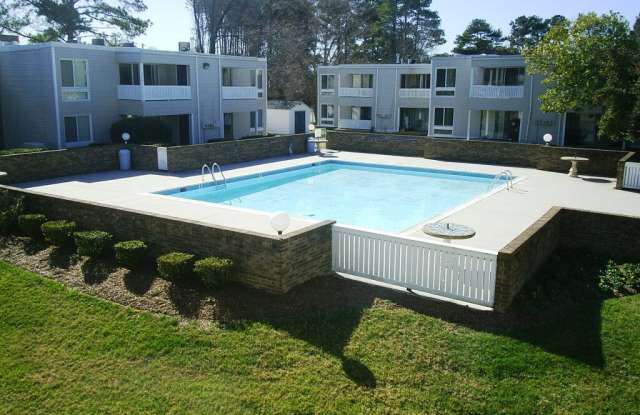 Woodberry Forest Apartments photos photos