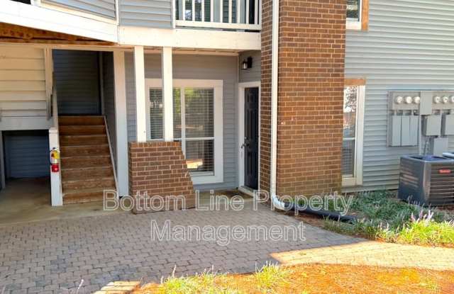 2508 Cranbrook Lane Gallery 2