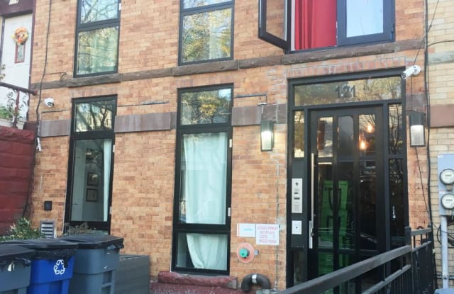 121 Woodbine St - 121 Woodbine Street, Brooklyn, NY 11221