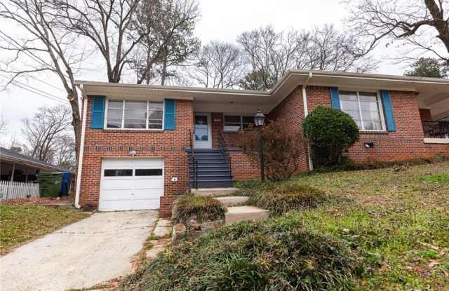 1975 Kilburn Drive NE Gallery 3