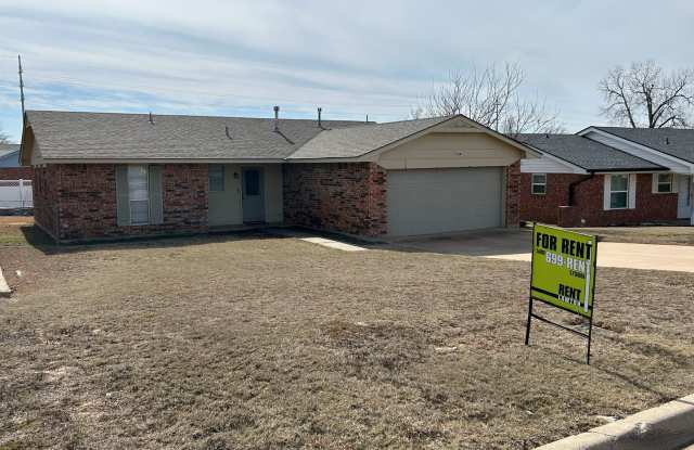 3 bedroom NOW AVAILABLE in the MAC school district! Gallery 1