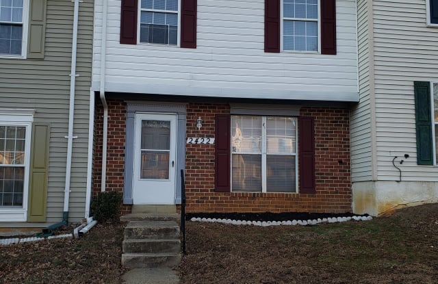 2422 E Rosecroft Village Cir - 2422 East Rosecroft Village Circle, Glassmanor, MD 20745