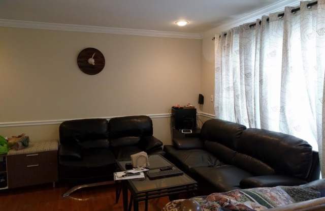 1459 Bluemont Court Gallery 2