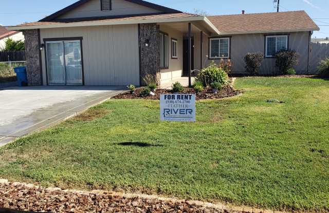 1934 Pinewood Way photos photos