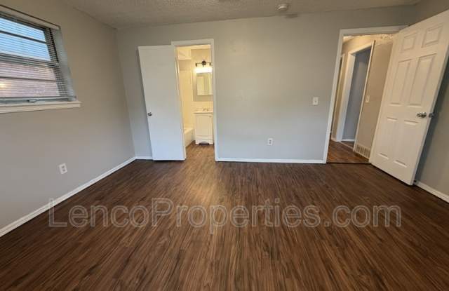 5221 Brookdale Dr. Gallery 3