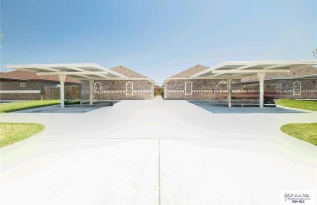 1008 W LA POINTE AVE - 1008 West La Pointe Avenue, Alton, TX 78573