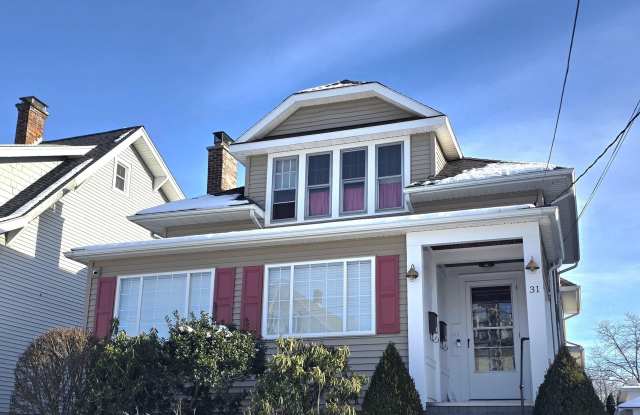 31 Terrace Avenue unit: 2 photos photos 31 Terrace Avenue unit: 2 photos photos