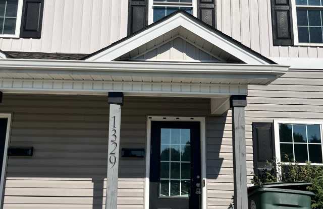 1329 Filbert Street - 1 photos photos