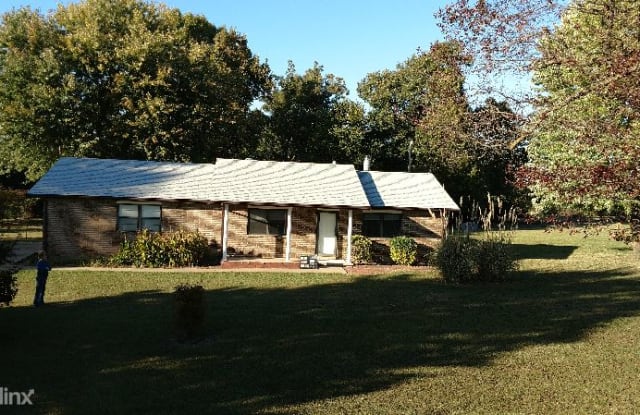708 Callihan Loop - 708 Callihan Drive, Tontitown, AR 72762
