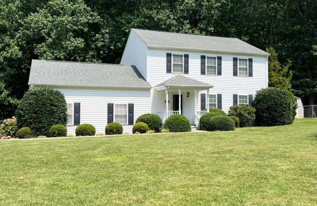 4 Bedroom Home in Lynchburg photos photos