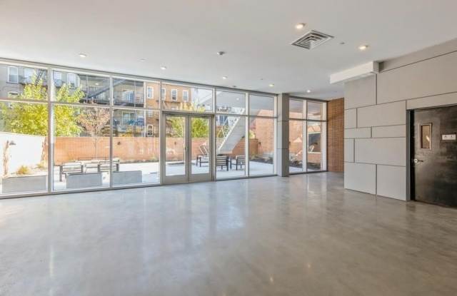 401 Jackson Street Gallery 4
