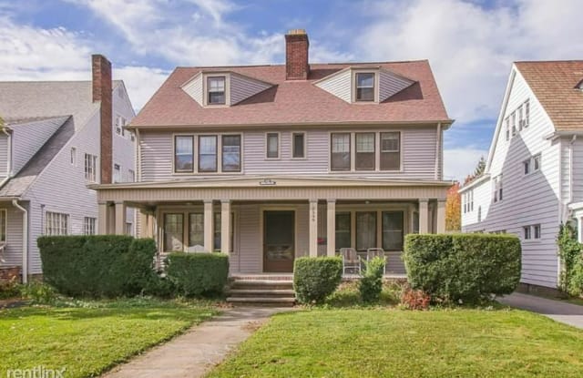 2300 South Overlook Road North 3 - 2300 South Overlook Road, Cleveland Heights, OH 44106