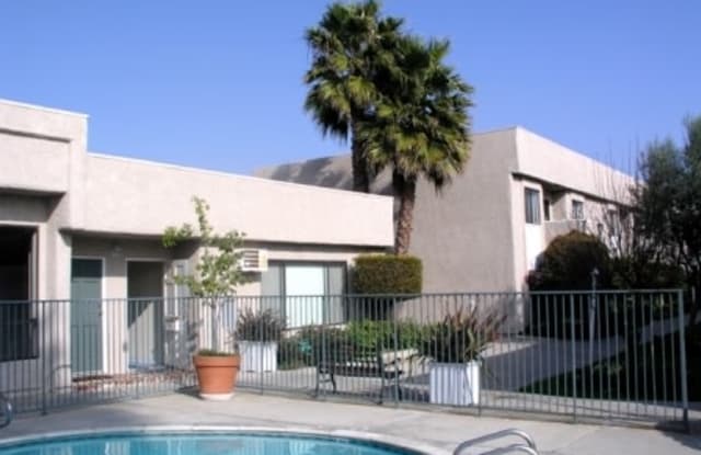 1549 Placentia Avenue photos photos