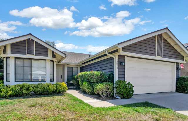 Beautiful single level home in Rancho Penasquitos! Available now! photos photos