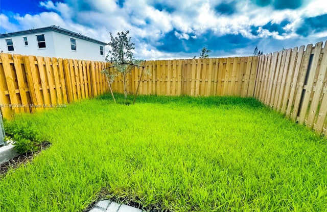 16301 SW 292nd St - 16301 Southwest 292nd Street, Miami-Dade County, FL 33033 16301 SW 292nd St - 16301 Southwest 292nd Street, Miami-Dade County, FL 33033