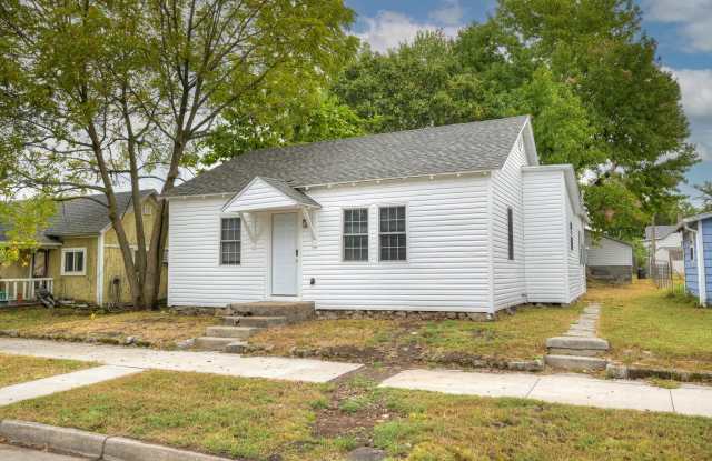 2123 South Porter Avenue - 2123 South Porter Avenue, Joplin, MO 64804