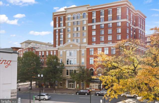 1220 N FILLMORE Street unit: 909 photos photos