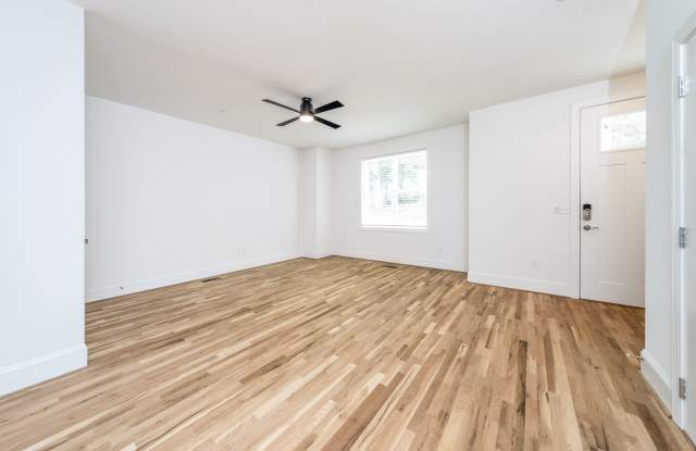 3800 Sperry Land Court - 1 Gallery 4