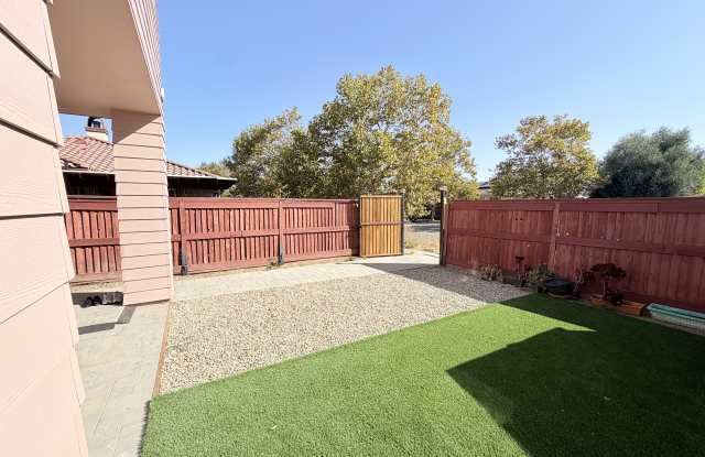 6474 Scenic Ave Gallery 2