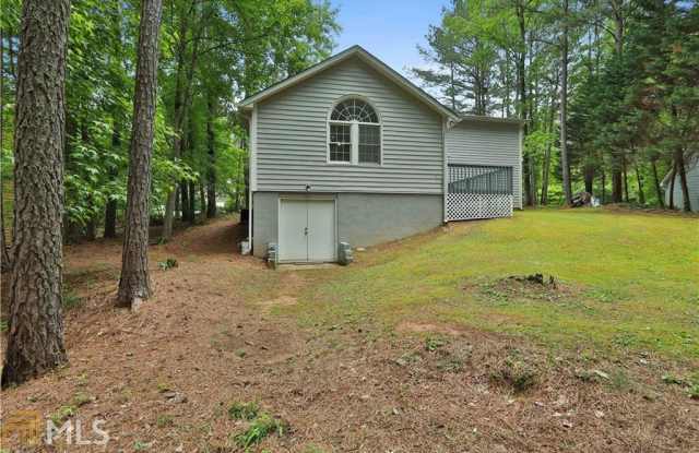 103 Kirton Turn Gallery 2