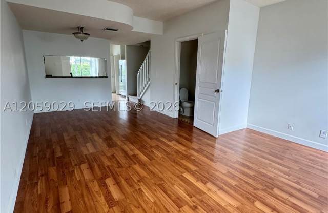 16743 Hemingway Dr Gallery 3