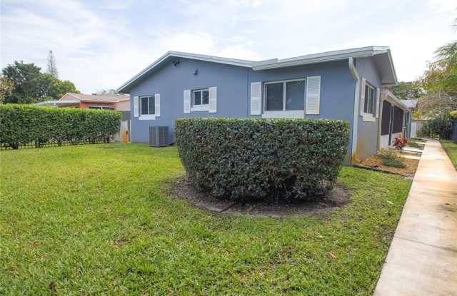 2432 Sherman St photos photos
