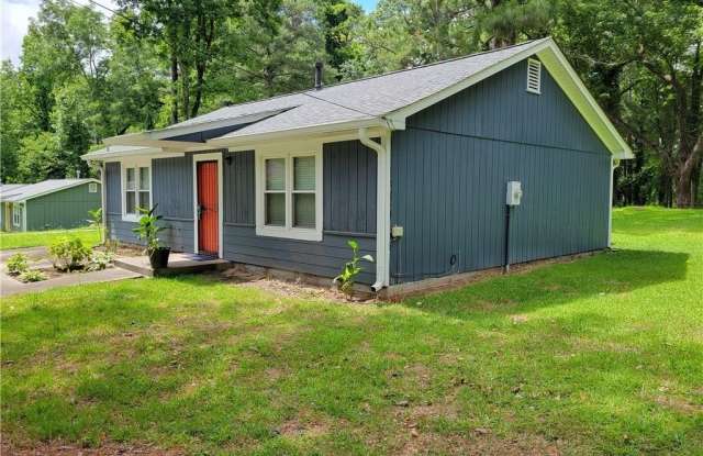 2233 Dodson Drive Gallery 3