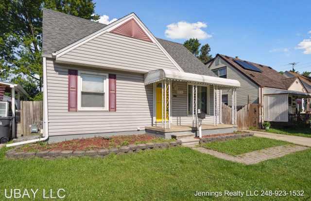 8252 Ziegler Gallery 2