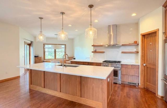 1501 Cannon Valley Drive Gallery 2