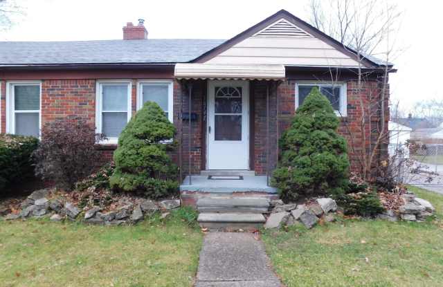 18747 Roscommon Road Gallery 3