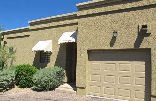 7432 E Carefree Drive Gallery 2
