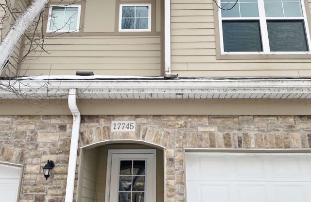 17745 Valley Cove Court - 17745 Valley Cove Ct, Minnetonka, MN 55345