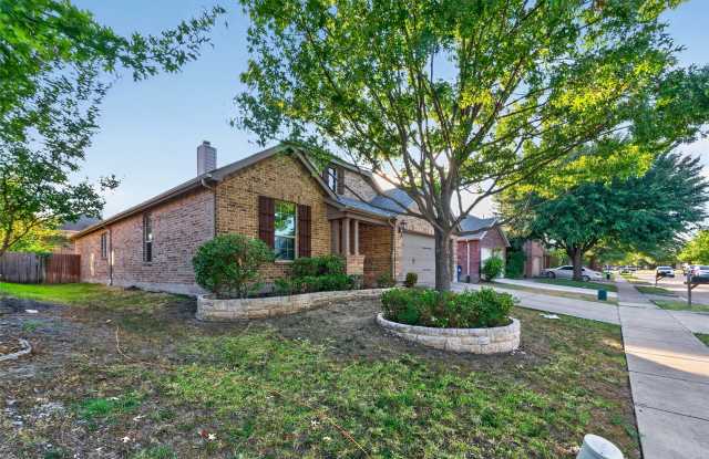 417 Hackberry Drive Gallery 2