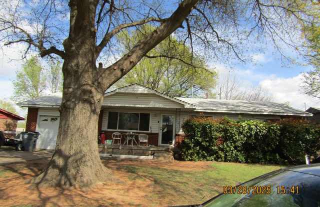 Very nice home located in the Rolling Meadows area! No Pet Home! photos photos