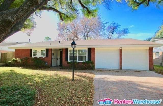 8815 Reamer Street - 8815 Reamer Street, Houston, TX 77074