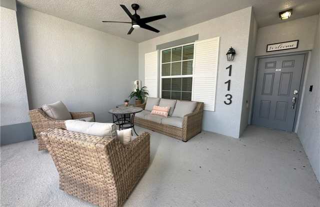 14040 Heritage Landing Gallery 3