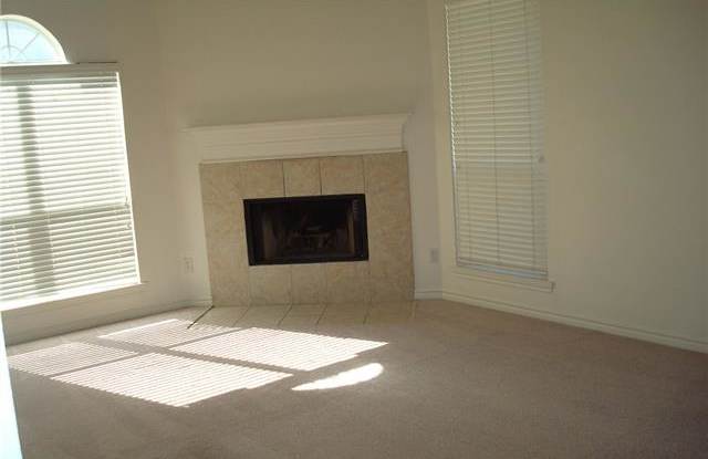 4042 Cottage Park Court Gallery 2