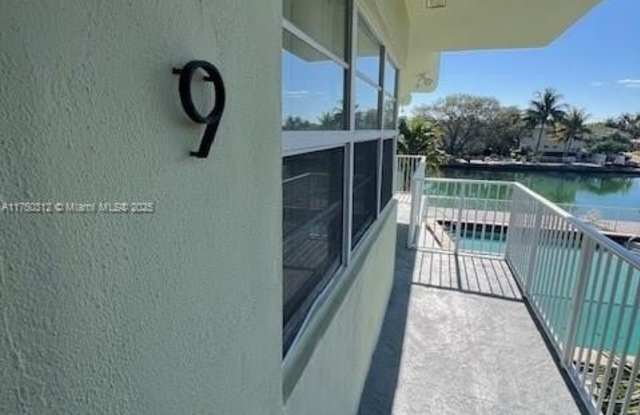 350 S Shore Dr photos photos