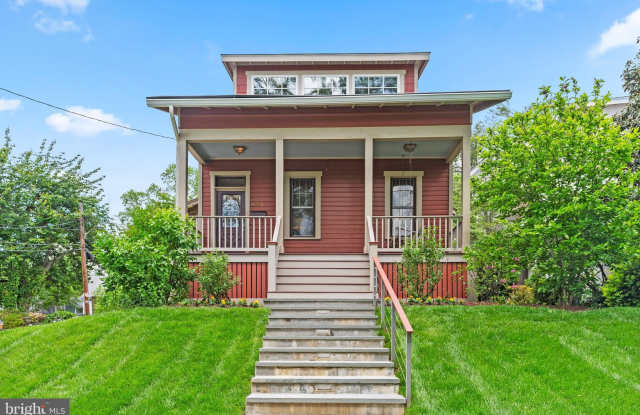5213 CATHEDRAL AVENUE NW - 5213 Cathedral Avenue Northwest, Washington, DC 20016