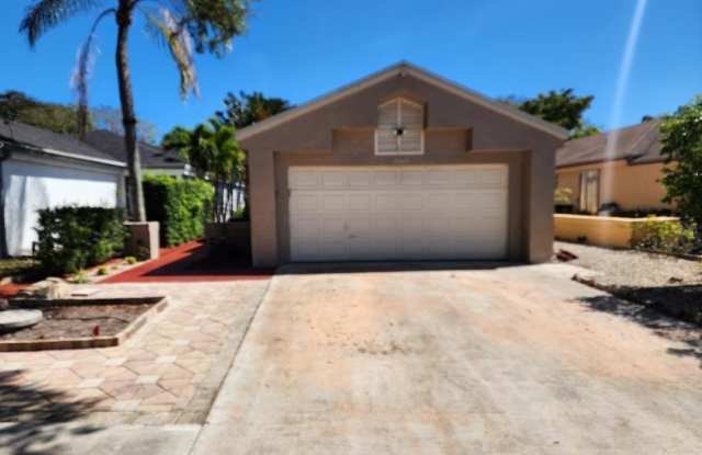 3760 NW 19th Street photos photos