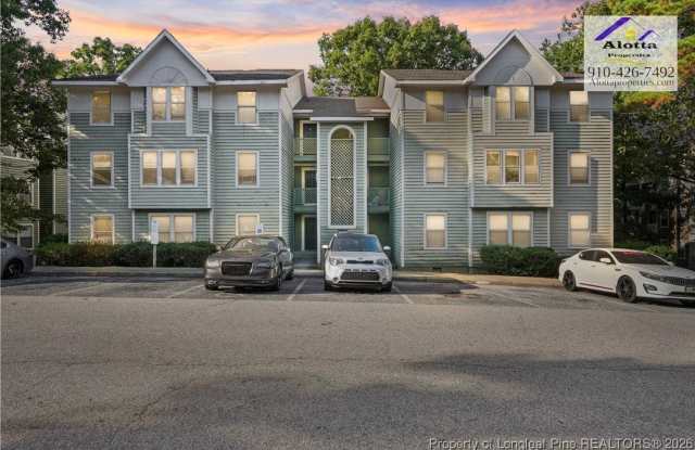 6800 Willowbrook Drive unit: 8 photos photos