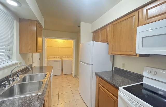 2268 Continental Avenue photos photos