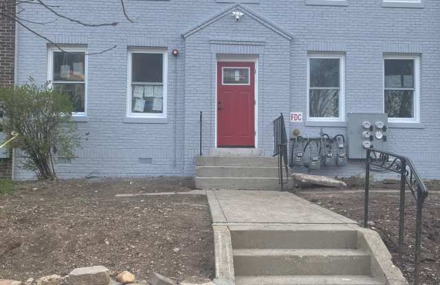 1709 E Street Northeast photos photos