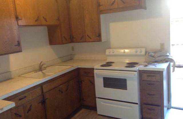 1330 South Juniper Street - B (3) Gallery 4