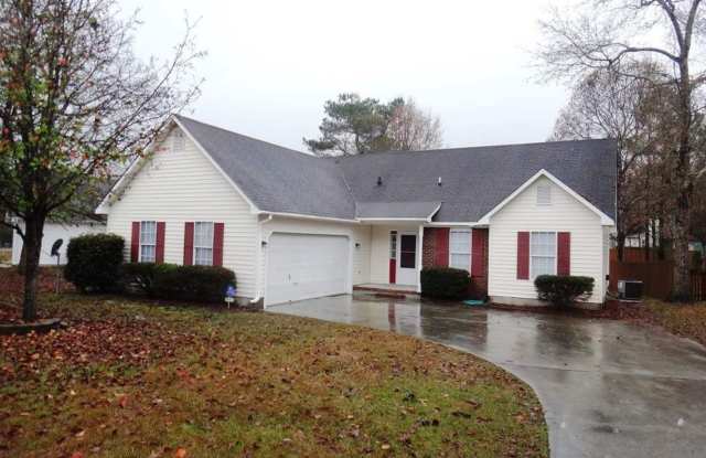 102 Yellowwood Drive - 102 Yellowwood Drive, Piney Green, NC 28546