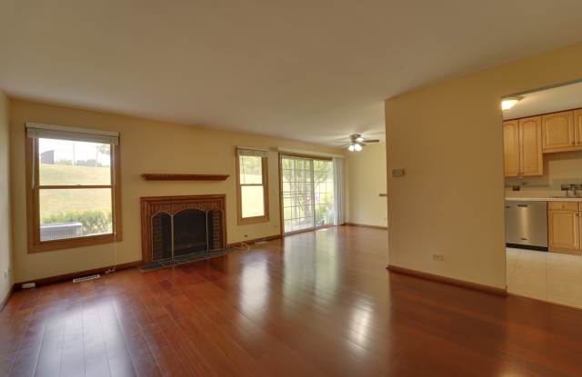 1866 Fox Run Drive Gallery 3