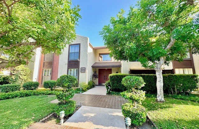 585 W Duarte Road photos photos