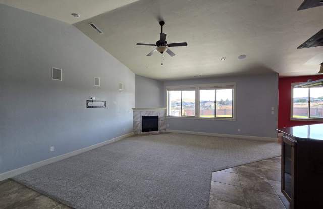 2914 Karlee Drive Gallery 2