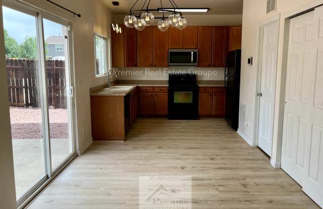 7722 Barn Owl Drive Gallery 4